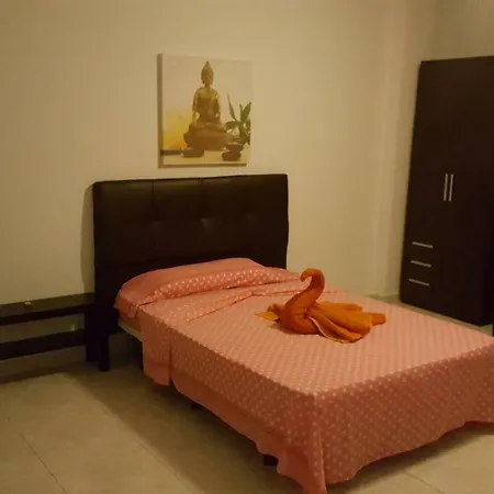 Tampico Guest house 2*